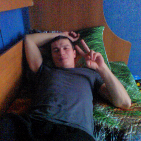 Андрей Калашник