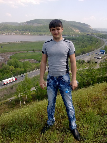 Элхан Сулейманов