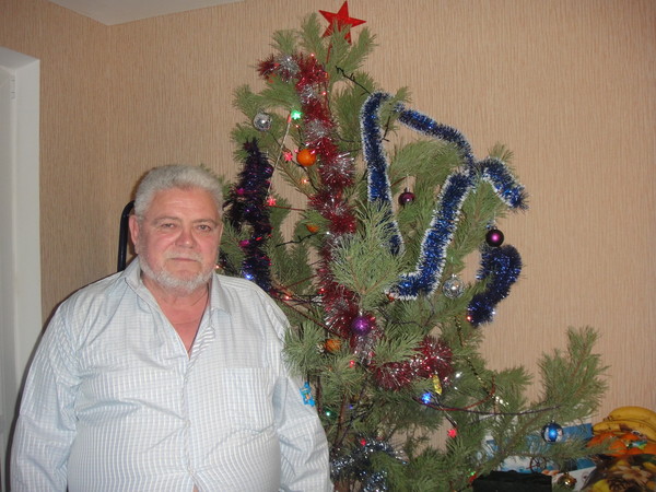 Саша Карпенко