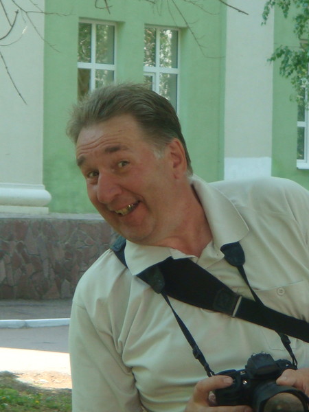 Николай Комаров