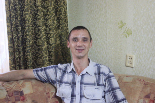 Олег Деркач