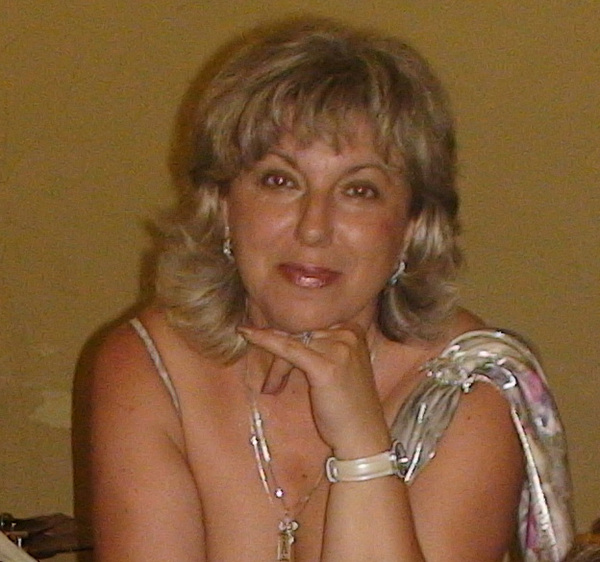 Анна Кучма