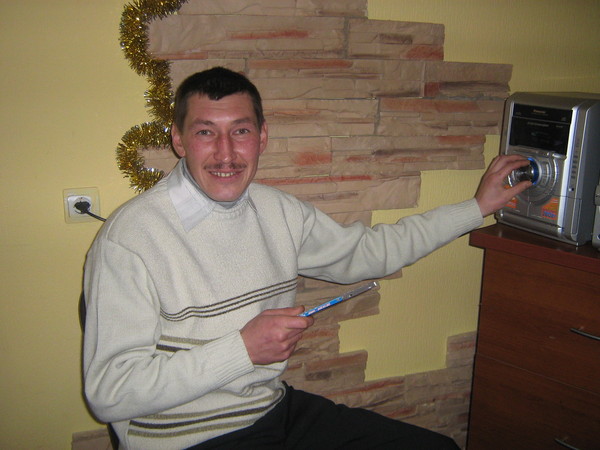 Валера Романов