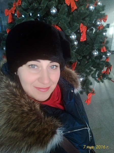 Елена Кахановская