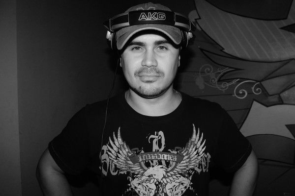 Максим Сонидзе