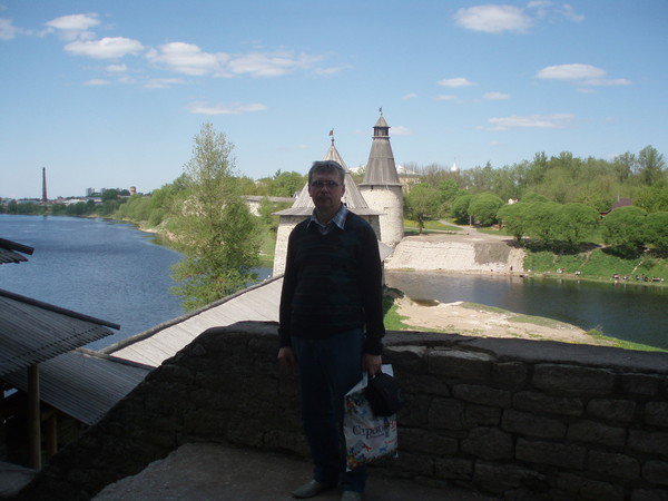 Геннадий Иванов