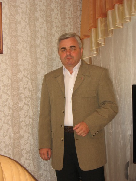 Александр Сачек