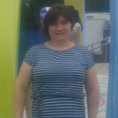 Лена Урусова