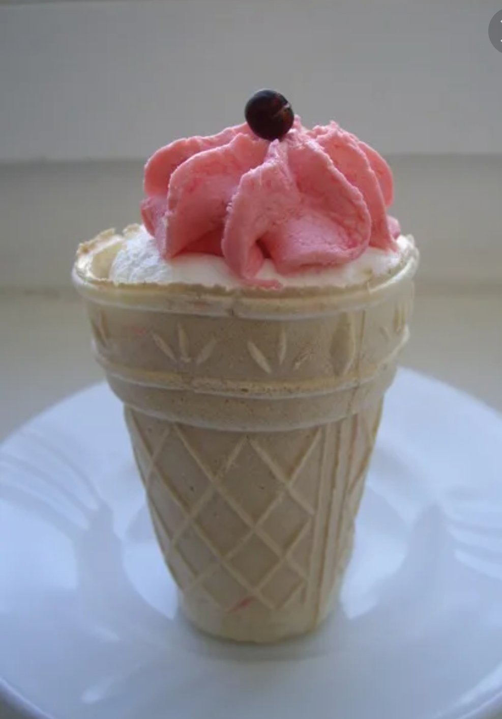 Мороженое стаканчик с розочкой